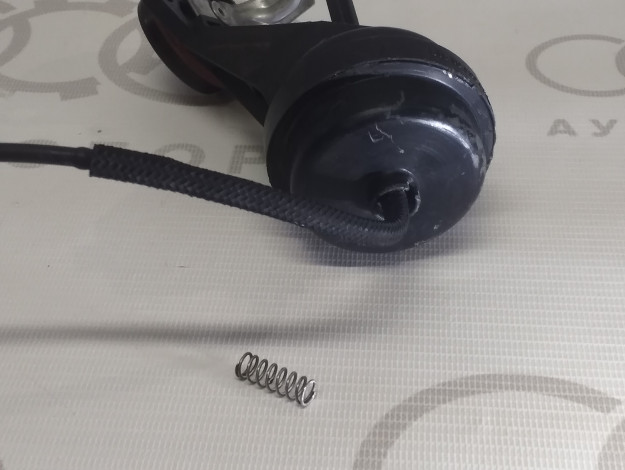 Узел привода VAG 078133619 2900301919 на Ауди A6 C5 купить с разборки в Самаре по цене 1 300 ₽