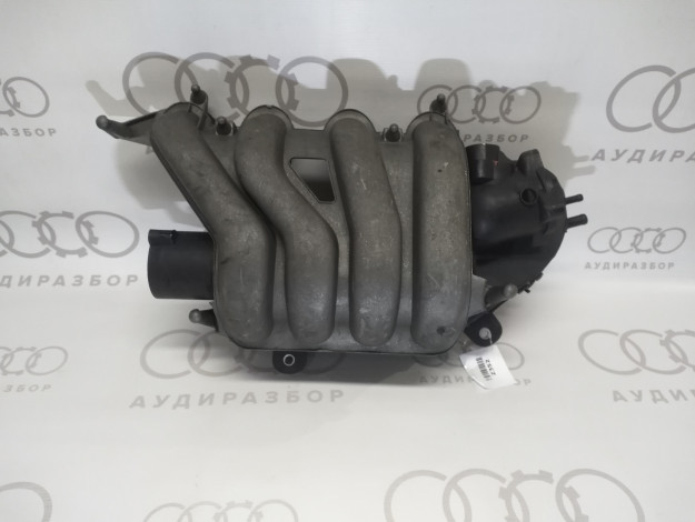 Впускной коллектор VAG 06F133213G 06F133210K на Ауди A3 8P купить с разборки в Самаре по цене 2 000 ₽
