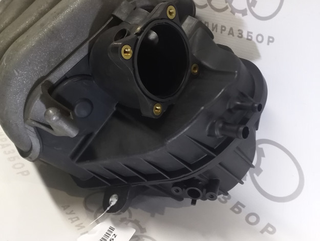 Впускной коллектор VAG 06F133213G 06F133210K на Ауди A3 8P купить с разборки в Самаре по цене 2 000 ₽