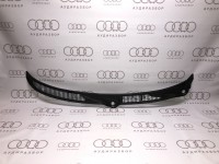 Накладка 4A1805097A на Ауди 100/A6 4A2, C4