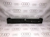 Облицовка задней панели 4A5863485 на Ауди 100/A6 C4