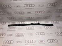 Накладка порога внутренняя правая VAG 4A0864612 на Ауди 100/A6 C4