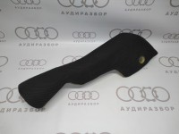 Подушка боковая правая заднего сидения  8A5885704 на Ауди 80 B4