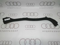 Накладка стойки правая VAG 4A0864608 на Ауди 100/A6 C4