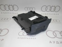 Вещевой отсек правого сидения 4B0882604 на Ауди A6 C5