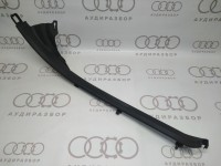 Облицовка стойки левая 4B0867767 на Ауди A6 C5
