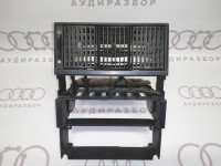 Рамка для дефлекторов VAG 8A1857007A на Ауди 80/90 B3, B4