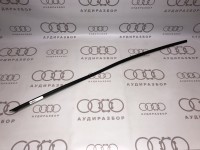 Декоративная накладка справа спереди VAG 893853710 на Ауди 80/90 B3, B4