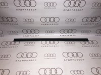 Защитный молдинг двери спереди слева средний 4A0853951 на Ауди 100 C4