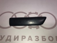 Защитный молдинг крыла справа  8A0853508A на Ауди 80 B4