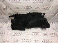 Обивка багажного отсека левая VAG 8A5863881H 8A5863881B на Ауди 80 B4