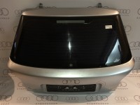 Крышка багажного отсека со стеклом  8L0827023 на Ауди A3 8L
