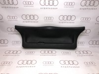 Облицовка крышки багажного отсека нижняя 8L0867979 на Ауди A3 8L