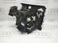Корпус воздухораспределителя 4B0819353 на Ауди A6 C5