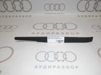 Накладка люка слева  4A0877155 на Ауди 100 C4