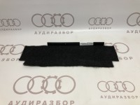 Обивка багажного отсека лонжерон слева  8A5863511A на Ауди 80 B4