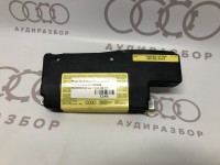 Модуль боковой подушки безопасности справа 4B0880242 на Ауди A6 C5