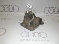 Опора двигателя слева AAH V-2,8 4A0199307F на Ауди 100/A6 C4