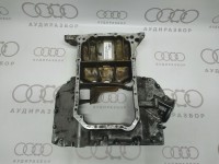 Масленый поддон верхняя часть  V-2,4 VAG 078103603AF на Ауди A4/A6 B5, C5