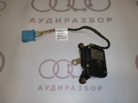 Электрический мотор заслонки подачи приточного воздуха 4A0820511 на Ауди 100/A6 C4