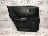 Обивка  двери сзади слева VAG 893867305A 8A0867213 на Ауди 80/90 B3, B4