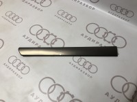 Накладка Обивка  двери сзади слева 4B0867419 на Ауди A6 C5