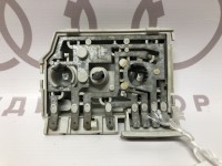 Опора лампы заднего фонаря слева снаружи белый HELLA 893945221 на Ауди 80/90/100/A6 B3, B4, C4