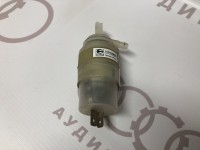 Насос стеклоомывателя   431955651 на Ауди 80/90 B3