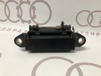 Pучка двери снаружи слева сзади 893839207 на Ауди 80/90 B3