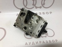 Замок двери справа сзади 4A0839016B на Ауди 100 C4