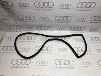 Уплотнитель двери внутри сзади справа VAG 8A0833722C на Ауди 80/90 B3, B4
