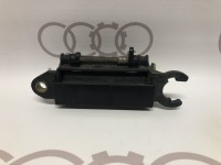 Pучка двери снаружи спереди слева VAG 893837205A на Ауди 80/90/100/A4/A6 B3, B4, C4, B5