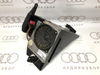 Кронштейн приемно-передат. ус- ва телефона и сист. навигации 8L0035381F 8L0035381  на Ауди A3 8L