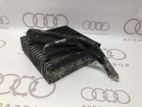 Испаритель кондиционера  VAG 1J1820007B на Ауди A3 8L