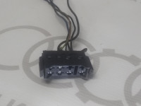 Корпус плоского разъема	 VAG 443972994 на Ауди 80/90/100/A6 B3, B4, C3, C4