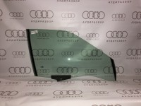 Стекло двери переднее правое 893845022D на Ауди 80/90 893, 89Q, 8A2, B3, 8C2, B4