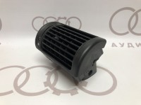 Дефлектор VAG 8D1820902 на Ауди A4 B5