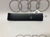 Накладка VAG 8D1853189A на Ауди A4 B5
