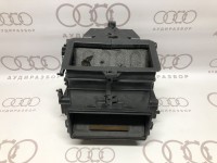 Корпус воздухораспределителя VAG 8D1819351 8D1819356 на Ауди A4 B5