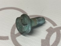 Винт с шестигранной головкой с буртиком M8X20 VAG N0195334 на Ауди 80/90/A3/A4 B3, B4, 8L, B5