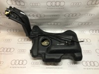 Топливный бак  VAG 8D0201075BB 8D0201065E на Ауди A4 B5