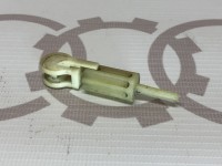 Элемент, соединительный VAG 893839121A 893839133B на Ауди 80/90 B3