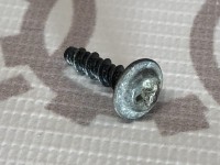 Винт с цилиндрической головкой VAG 433862195 на Ауди 80/90/100/A3/A4/A6 B3, B4, C3, C4, 8L, B5