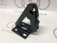 Центральная опора разделенной спинки VAG 4B9886177 на Ауди/Volkswagen A6/Passat C5, B5