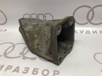 Опора коробки передач  VAG 893599132 на Ауди 80/90 B3