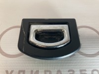 Строповочная проушина VAG 8D9864203 на Ауди A3/A4/A6 8L, B5, C5