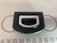 Строповочная проушина VAG 8D9864203 на Ауди A3/A4/A6 8L, B5, C5