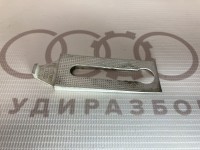 Регулировочный клин VAG 8D0837153 на Ауди A3/A4/A6 8L, B5, C5
