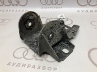 Опорный кронштейн правый VAG 8A0501544B на Ауди 80 B4