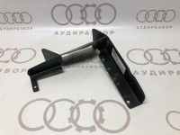 Накладка отверстия для выпуска воздуха VAG 893819197 на Ауди 80/90 B3, B4